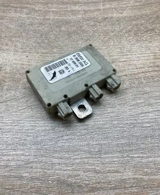 BMW 7 E65 E66 Aerial antenna amplifier 8368205 1749901