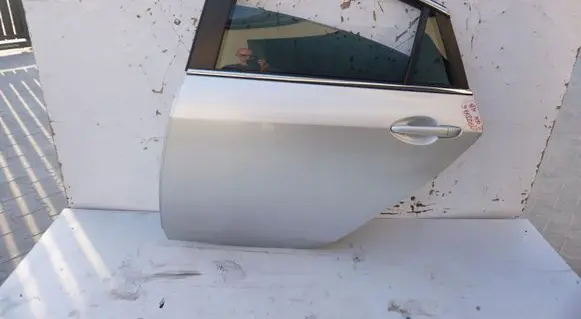 Mazda 6 Rear door