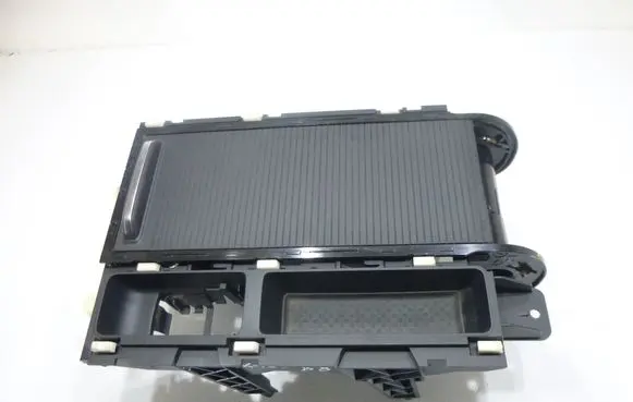 Volkswagen PASSAT B8 Cup holder front 3G0862531 VW48XB8 KW172015