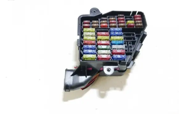 Volkswagen Golf IV Fuse box set