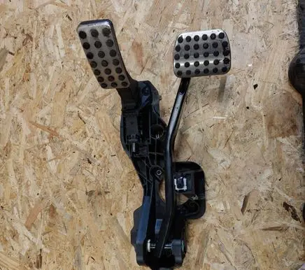 Mercedes-Benz A W177 AMG Pedal assembly A2472902300 50004U13Q001