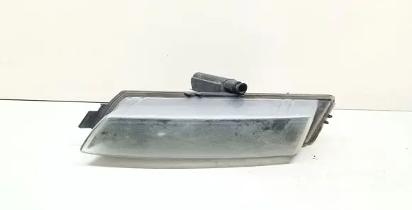 BMW 1 E81 E87 Front fog light 7181287 0305084001