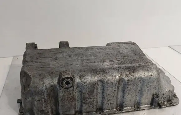 Oil sump