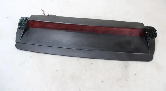 Volkswagen PASSAT B6 Third/center stoplight