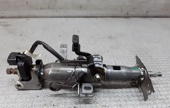 Toyota Avensis T250 Steering wheel axle FNR808