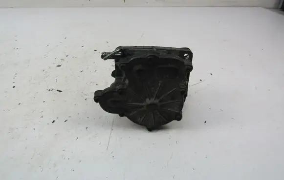 Toyota Avensis T220 Vacuum pump 