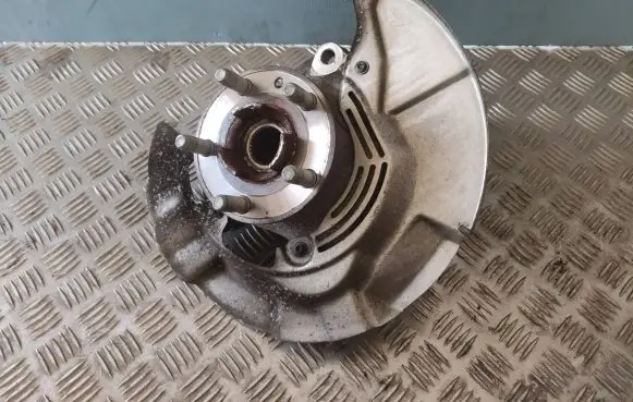 Jaguar E-Pace Front wheel hub K8D22K005BB