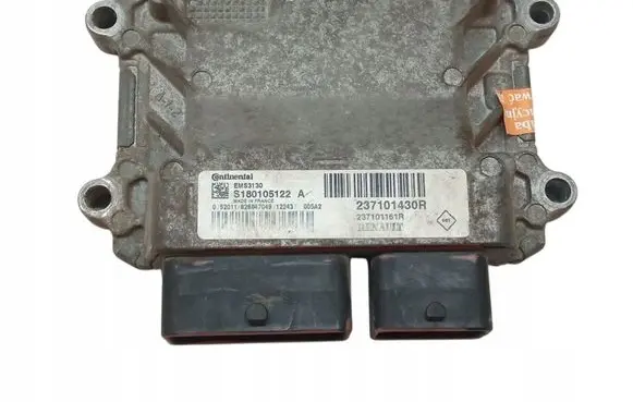 Dacia Logan I Engine control unit/module 237101430R
