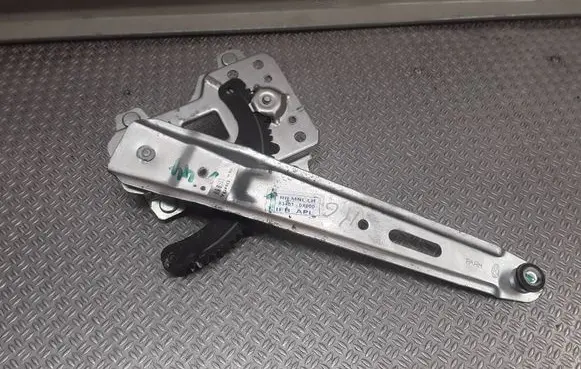 Hyundai i10 Rear door manual window regulator 834010X000