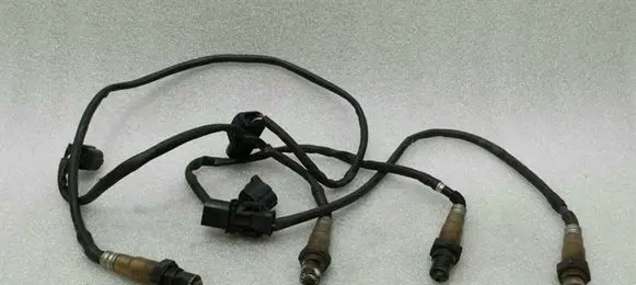 Mercedes-Benz CLS C219 Lambda probe sensor A0035427118 A0035427018