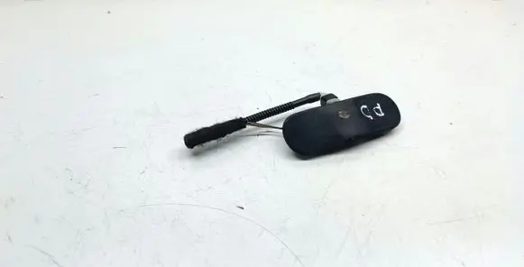 Volkswagen PASSAT CC Windshield washer spray nozzle 4L0955988C