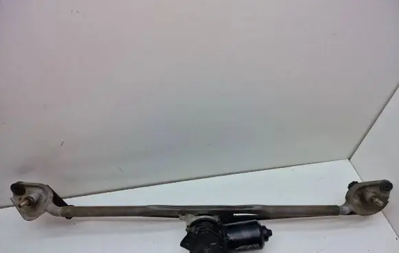 Chrysler 300 - 300C Front wiper linkage and motor 04805711AA 1590108030