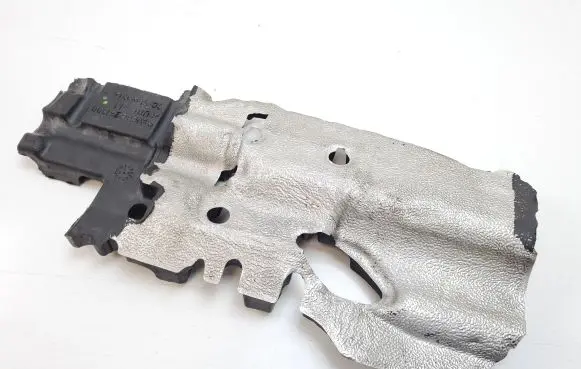 Mercedes-Benz CLS C257 Heat shield in engine bay A6562261300