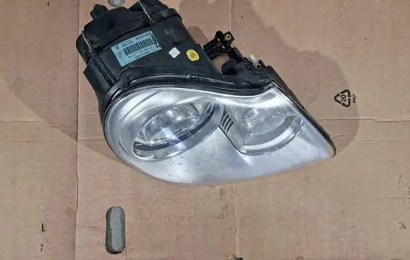 Porsche Cayenne (9PA) Headlight/headlamp