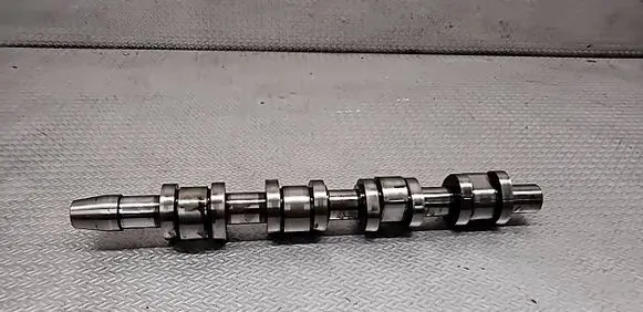 Volkswagen Golf V Camshaft 