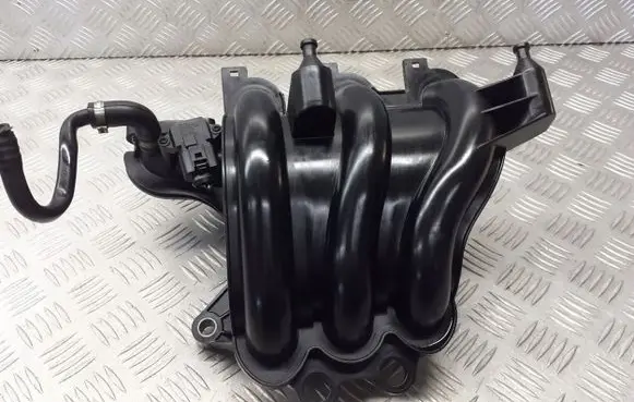 Skoda Fabia Mk1 (6Y) Intake manifold 03D129743J