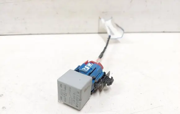 Renault Espace - Grand espace IV Other relay 8200351489