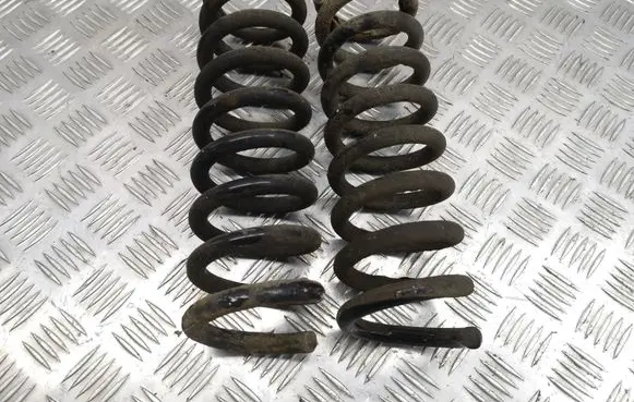 Mercedes-Benz CLK A209 C209 Rear coil spring