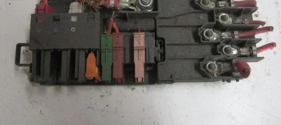 Mercedes-Benz ML W164 Fuse module 1645450201