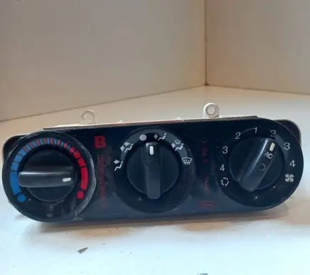 Ford Mondeo MK II Climate control unit 97BW18D451A