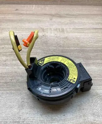 Toyota Avensis T250 Airbag slip ring squib (SRS ring) 22J0307