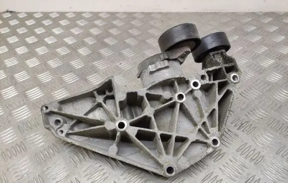 Generator/alternator bracket