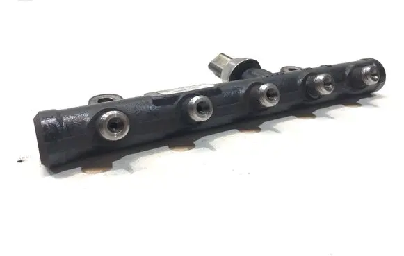Volvo V50 Fuel main line pipe 9654726280