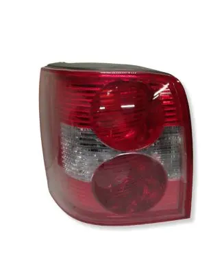 Volkswagen PASSAT B5.5 Rear/tail lights 03281610