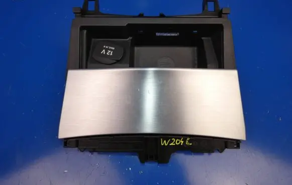 Mercedes-Benz C AMG W204 Ashtray (front) A2046800179 A2046801350
