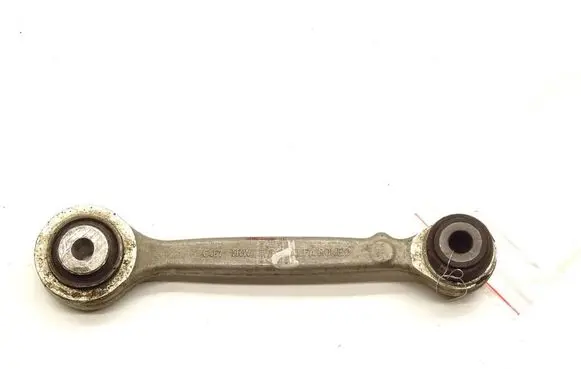 Rear control arm