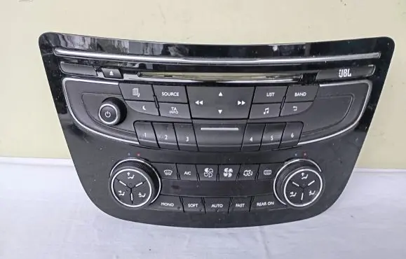 Peugeot 508 RXH Climate control unit