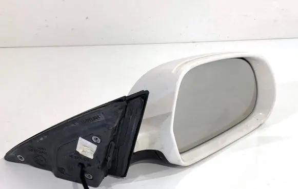 Skoda Superb B6 (3T) Front door electric wing mirror