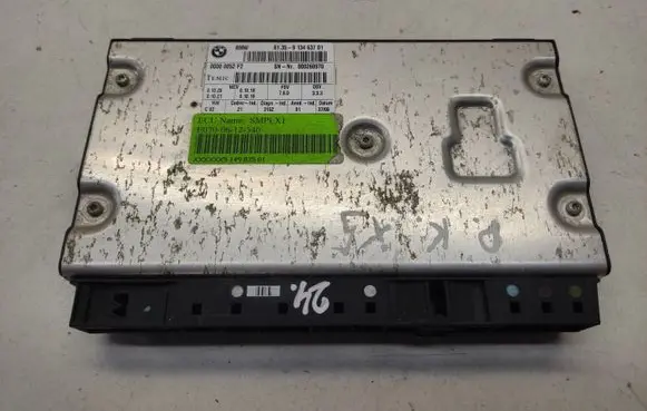 BMW X5 E70 Seat control module 9134637 6135913463701