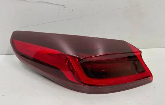 KIA Xceed Rear/tail lights 92401J7350