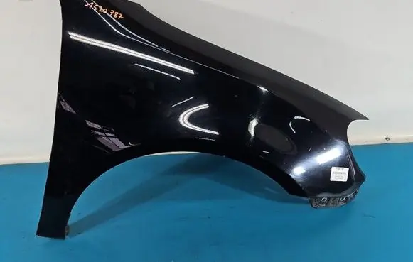 Volkswagen Golf VI Fender IMPRK1520787