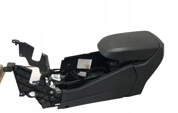 Ford Kuga II Center console
