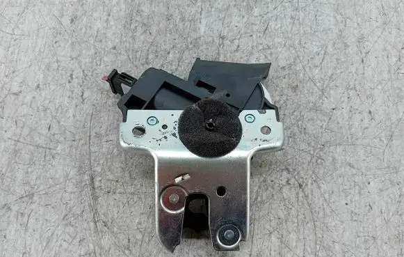 Volkswagen PASSAT B6 Tailgate lock latch 6010-25-036449P