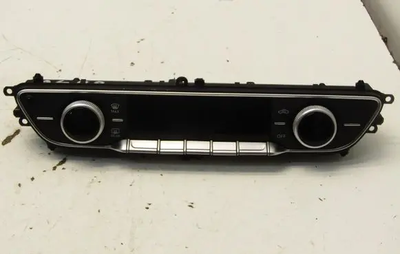Audi A4 S4 B9 Climate control unit 8W0820043F