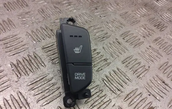 Hyundai i40 Seat heating switch 93730-3Z730