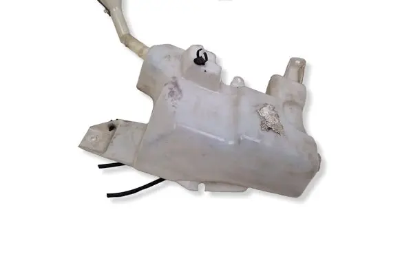 Nissan Qashqai Windshield washer fluid reservoir/tank 289104EA0A