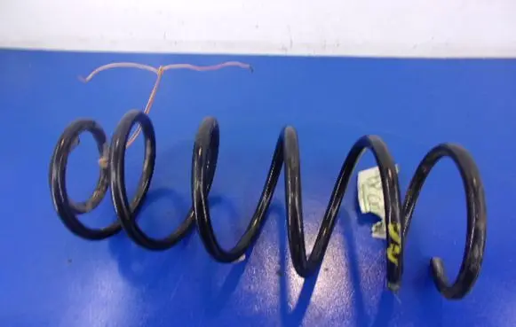 Volkswagen PASSAT B4 Front coil spring