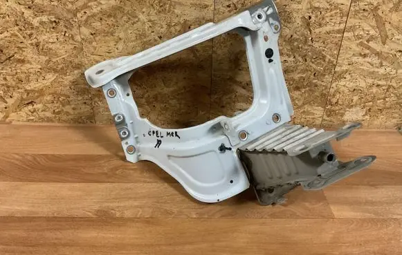 Opel Meriva B Side radiator support slam panel 13266112 KA930340801