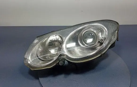 Chrysler 300M Headlight/headlamp 04780003AD