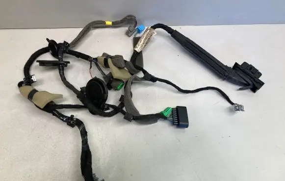 Volvo V60 Front door wiring loom 31374721