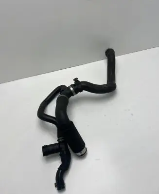 Mercedes-Benz CLC CL203 Engine coolant pipe/hose 3013356