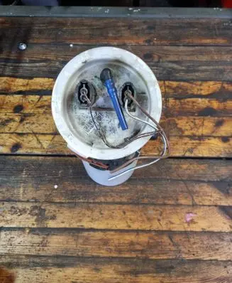 BMW 3 E90 E91 In-tank fuel pump A2C53024940 02490503