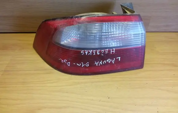 Renault Laguna II Rear/tail lights 8200002473