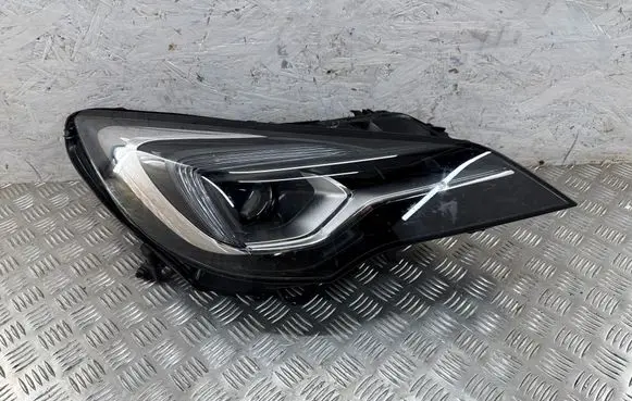 Opel Astra K Headlight/headlamp 7967200000 39228715 6519700000000X