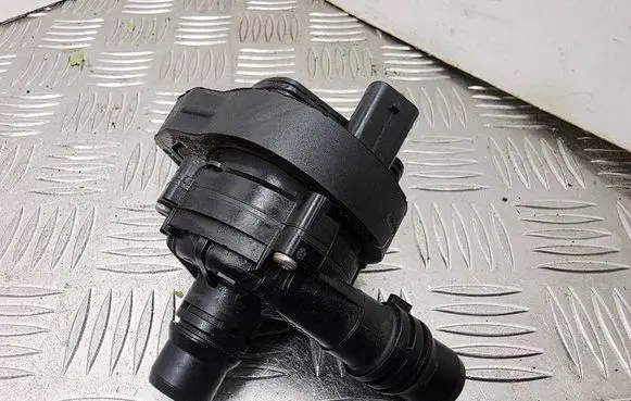 Opel Mokka B Electric auxiliary coolant/water pump 9833874480