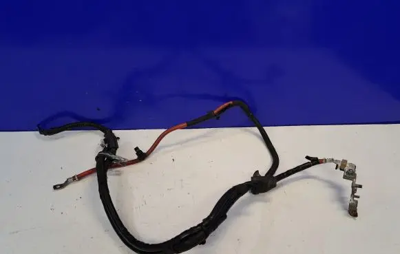 Positive cable (battery)